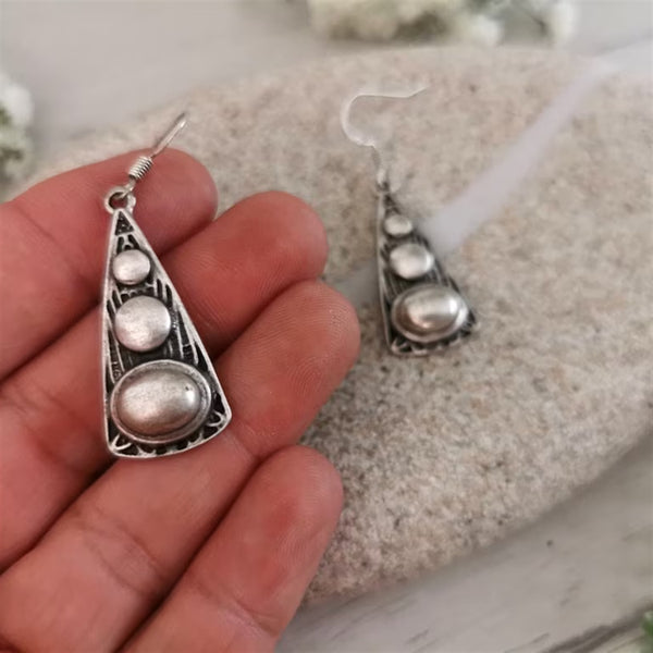 Retro Geometric Triangle Earrings