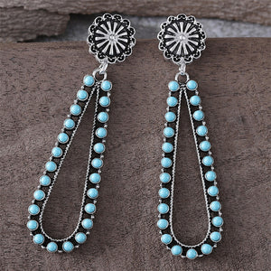 Simple Teardrop Flower Earrings