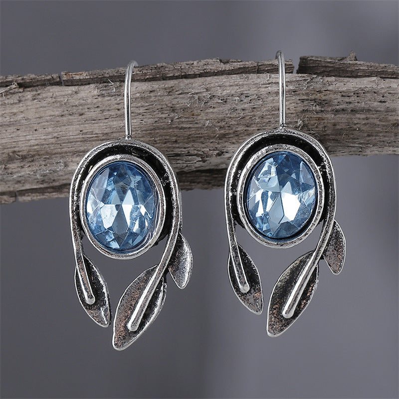 Simple Leaf Oval Earrings