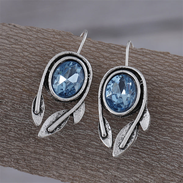 Simple Leaf Oval Earrings