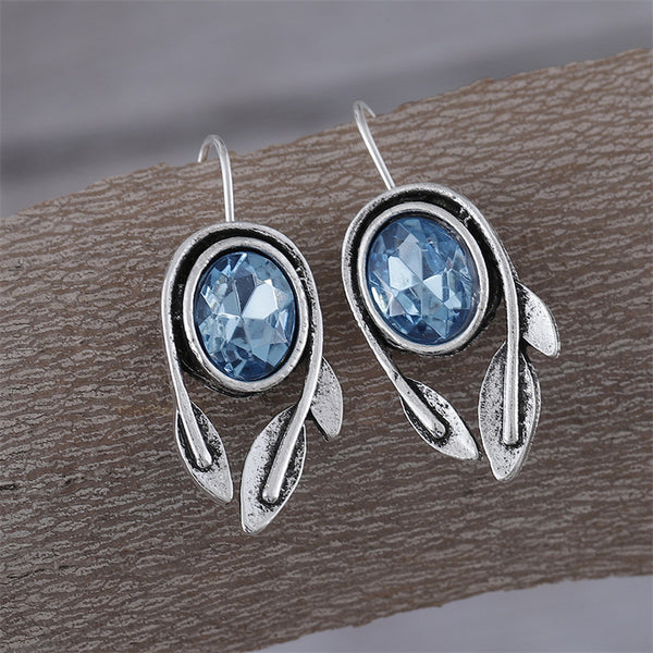 Simple Leaf Oval Earrings