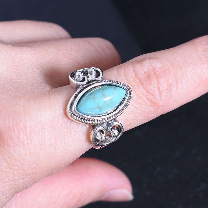 Vintage Simple Floral Turquoise Ring