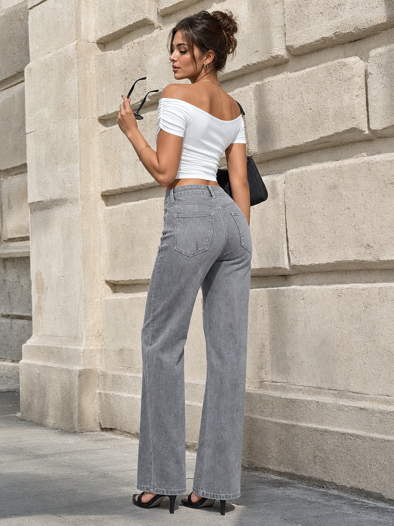 Best Y2K Jeans Trends: Why Vintage Denim Is Back in Fashion in 2026