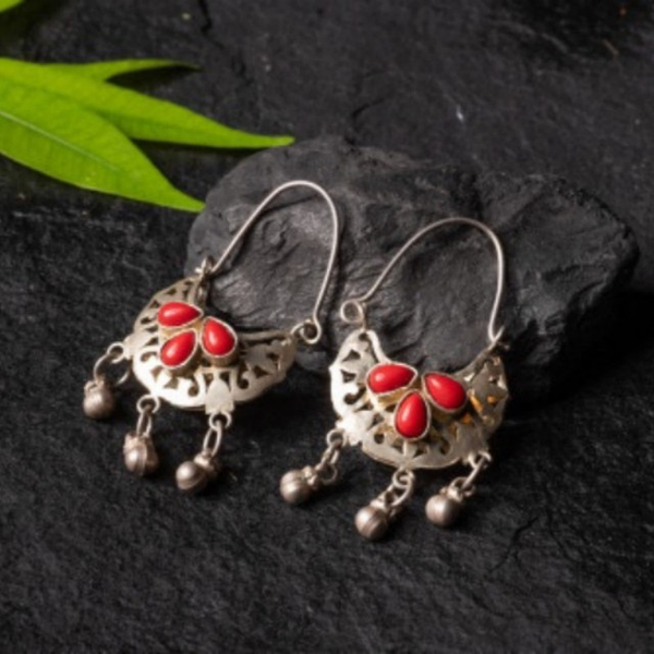 Vintage Red Stones Earrings