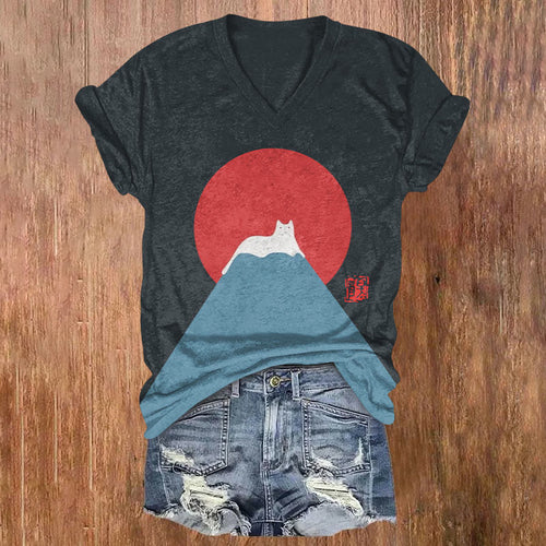 Women's White Cat Snow On Mount Fuji Japanese Art Print V-neck T-shirt