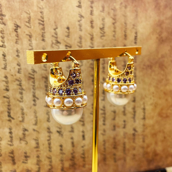 Vintage zircon crown pearl earrings