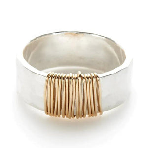 Simple Shaped Plain Wide Band Ring, Irregular Stripes, Trendy and Fashionable Style, Perfect for Daily Wear and Gifting