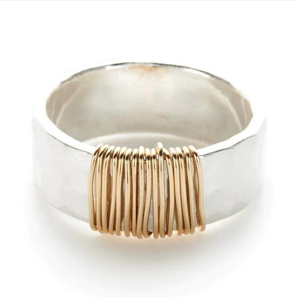 Simple Shaped Plain Wide Band Ring, Irregular Stripes, Trendy and Fashionable Style, Perfect for Daily Wear and Gifting