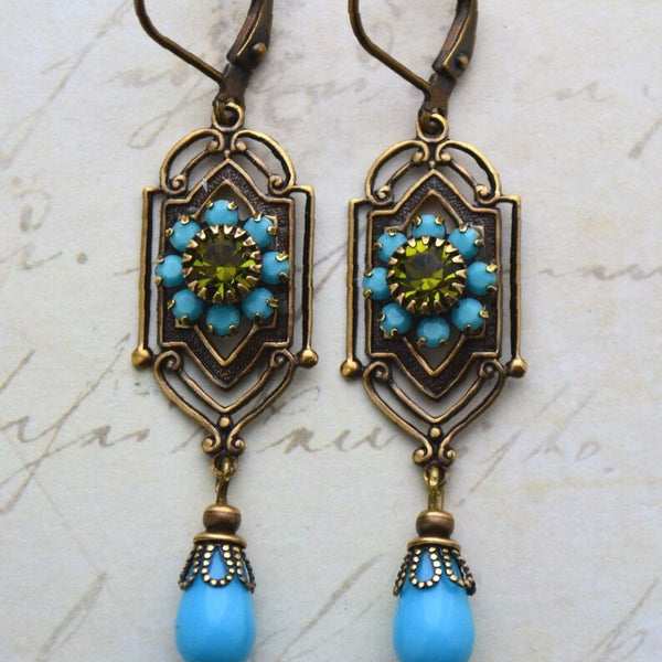 Retro Sapphire Earrings