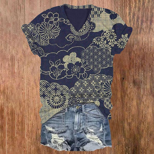 Japanese Art Print Casual V-neck T-shirt