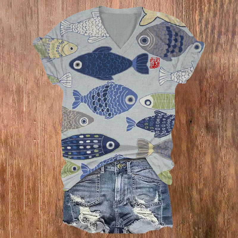 Vintage Fish Japanese Art Cozy V-neck T-shirt