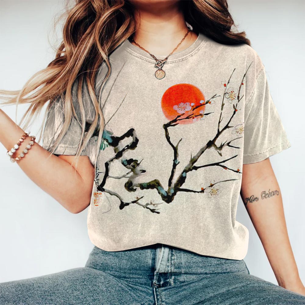 Vintage Japanese Art Sunrise Printed Round Neck T-shirt