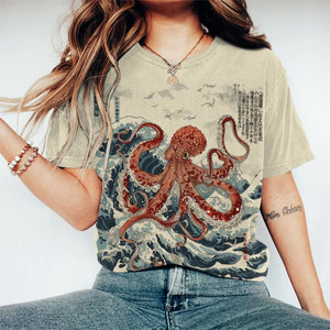 Japanese Retro Ancient Mythological Octopus Monster Wave Print Crew Neck T-shirt