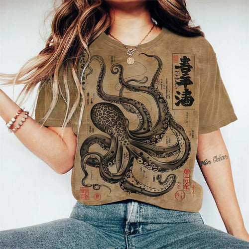 Women's Casual Retro Japanese Octopus Art Print Crew Neck T-shirt