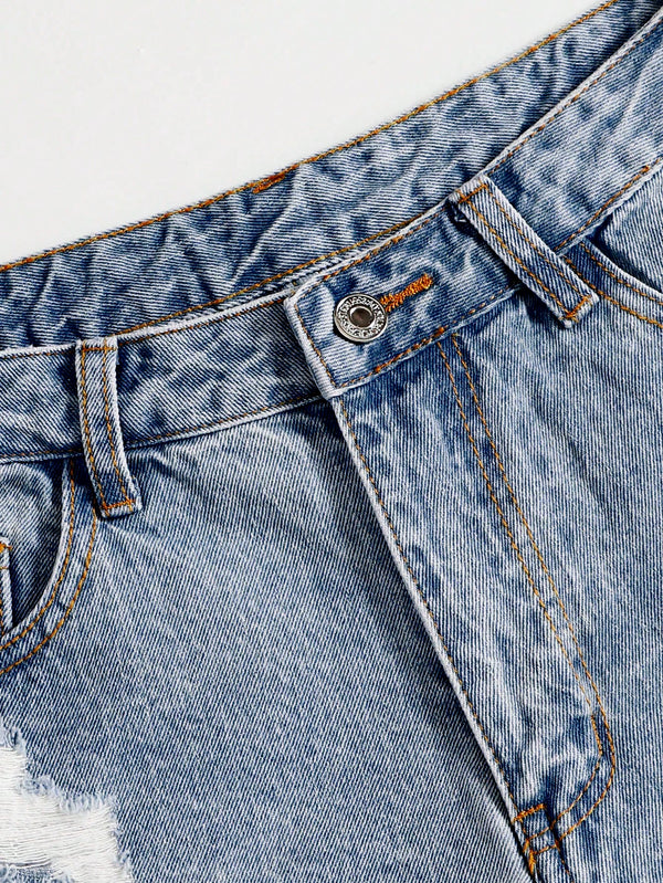 SHEIN EZwear Women Distressed Frayed Hem Denim Shorts For Spring/Summer