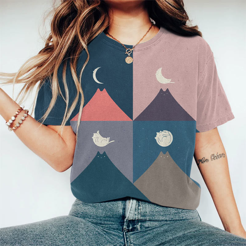 Cute Moon Cat Mountain Art Print T-shirt