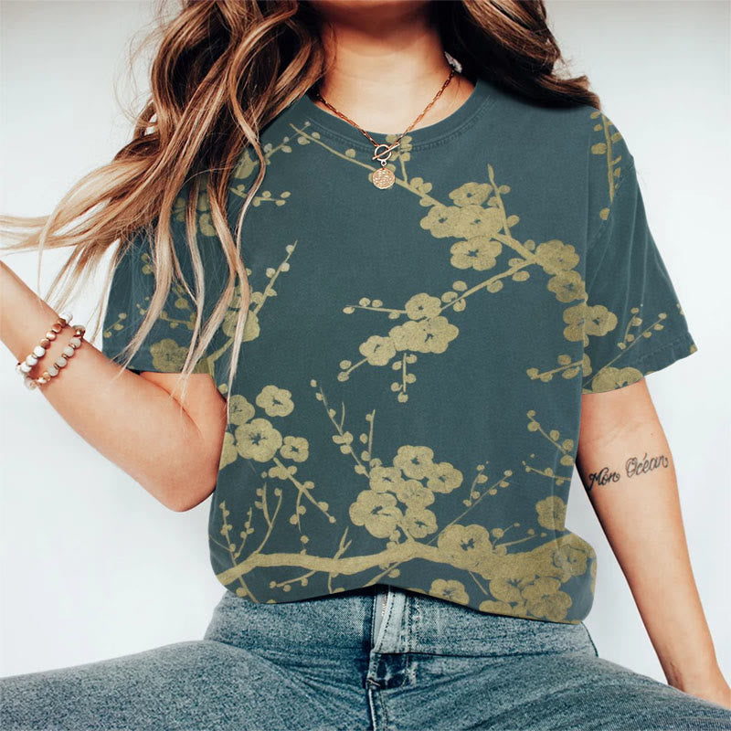 Women's Japanese Floral Art Print Short Sleeve T-shirt