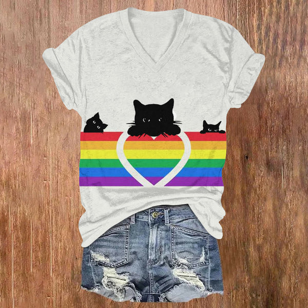 Black Cat Lying On A Rainbow Heart Print V-neck T-shirt