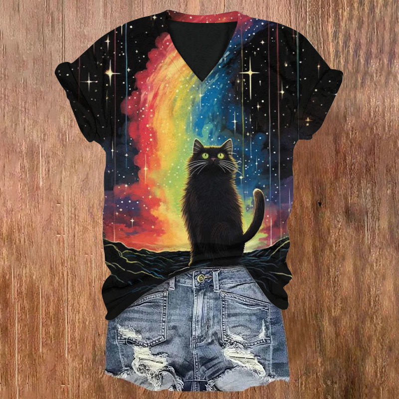 Black Cat Under Rainbow And Stars Print V-neck T-shirt