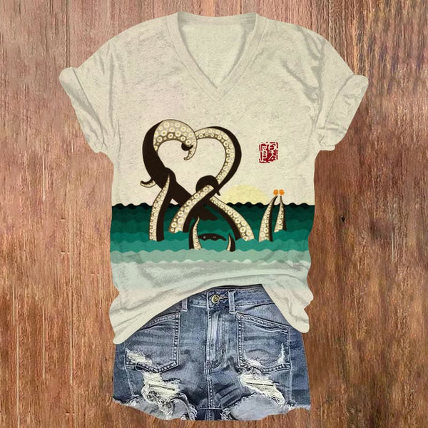 Japanese Octopus Tentacles Heart Art Print V-neck T-shirt