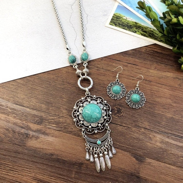 Tassel sweater turquoise necklace