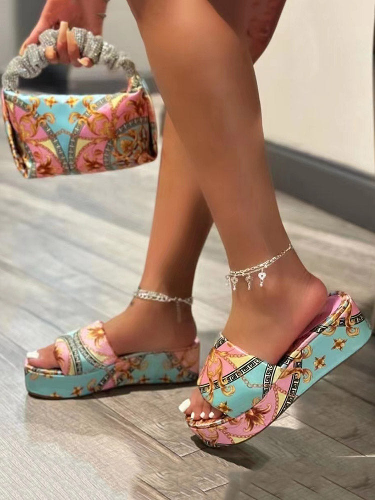 Printed Platform Sandal