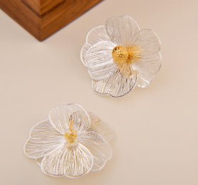 Vintage Exaggerated Large Flower Earrings