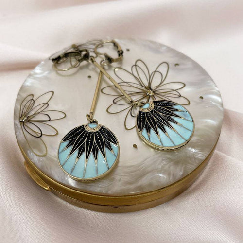 Retro Geometric Pattern Fashion Pendant Earrings