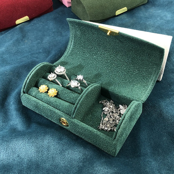 Arched Mini Velvet Travel Jewelry Box