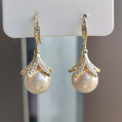 Champagne Pearl Earrings