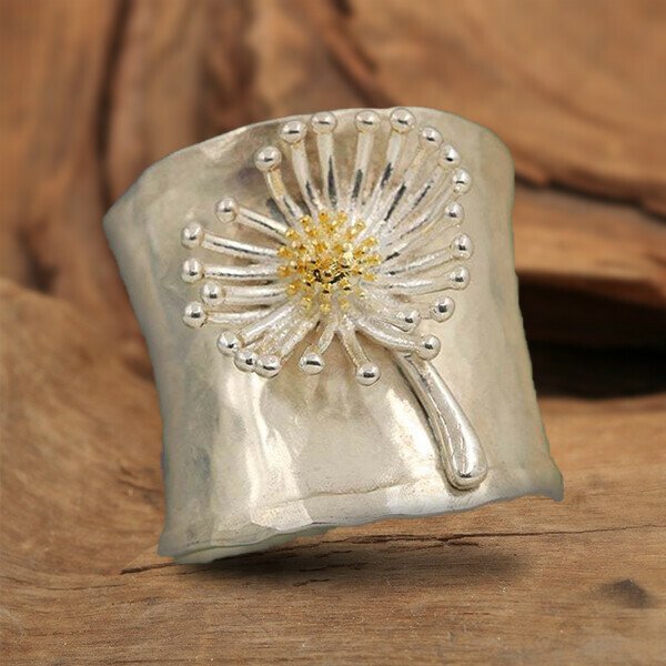 Sterling Silver Blooming Daisy Wide Band Ring