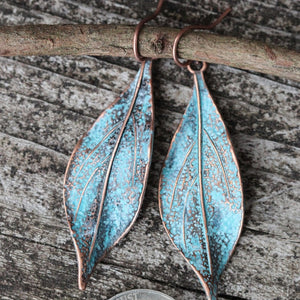 Retro Blue Aged Leaf Pendant Earrings