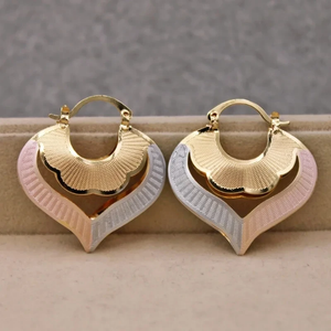 Vintage Golden Heart Etnic Earrings