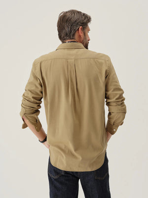 Men's everyday draped twill single pocket shirt