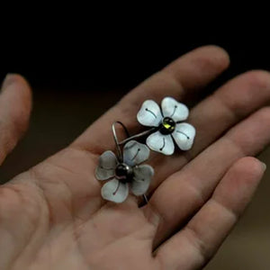 Vintage Creative Four Petal Flower Earrings