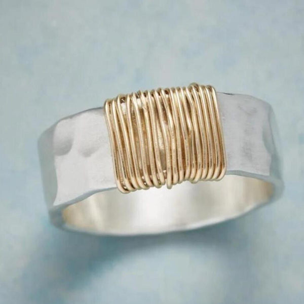 Simple Shaped Plain Wide Band Ring, Irregular Stripes, Trendy and Fashionable Style, Perfect for Daily Wear and Gifting