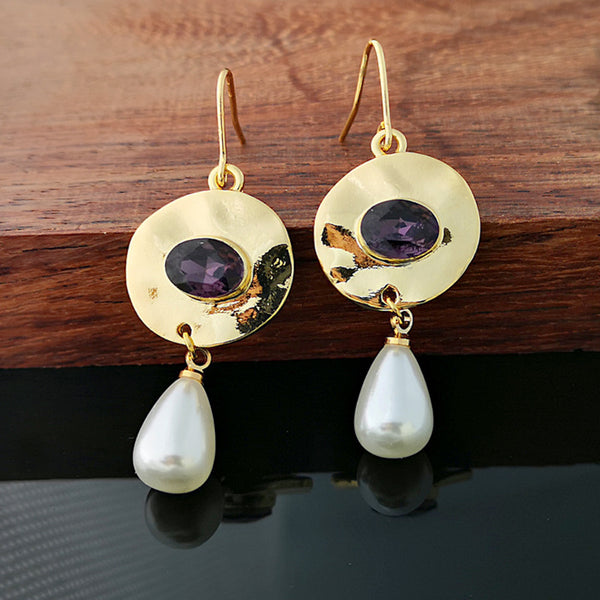 Vintage fashion pearl earrings