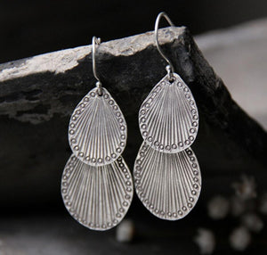 Retro  Leaves Earrings