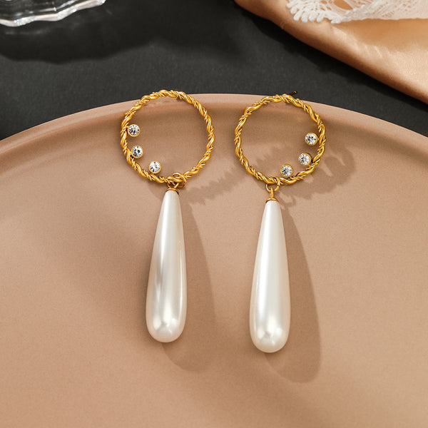 Water Drop Pearl Earrings