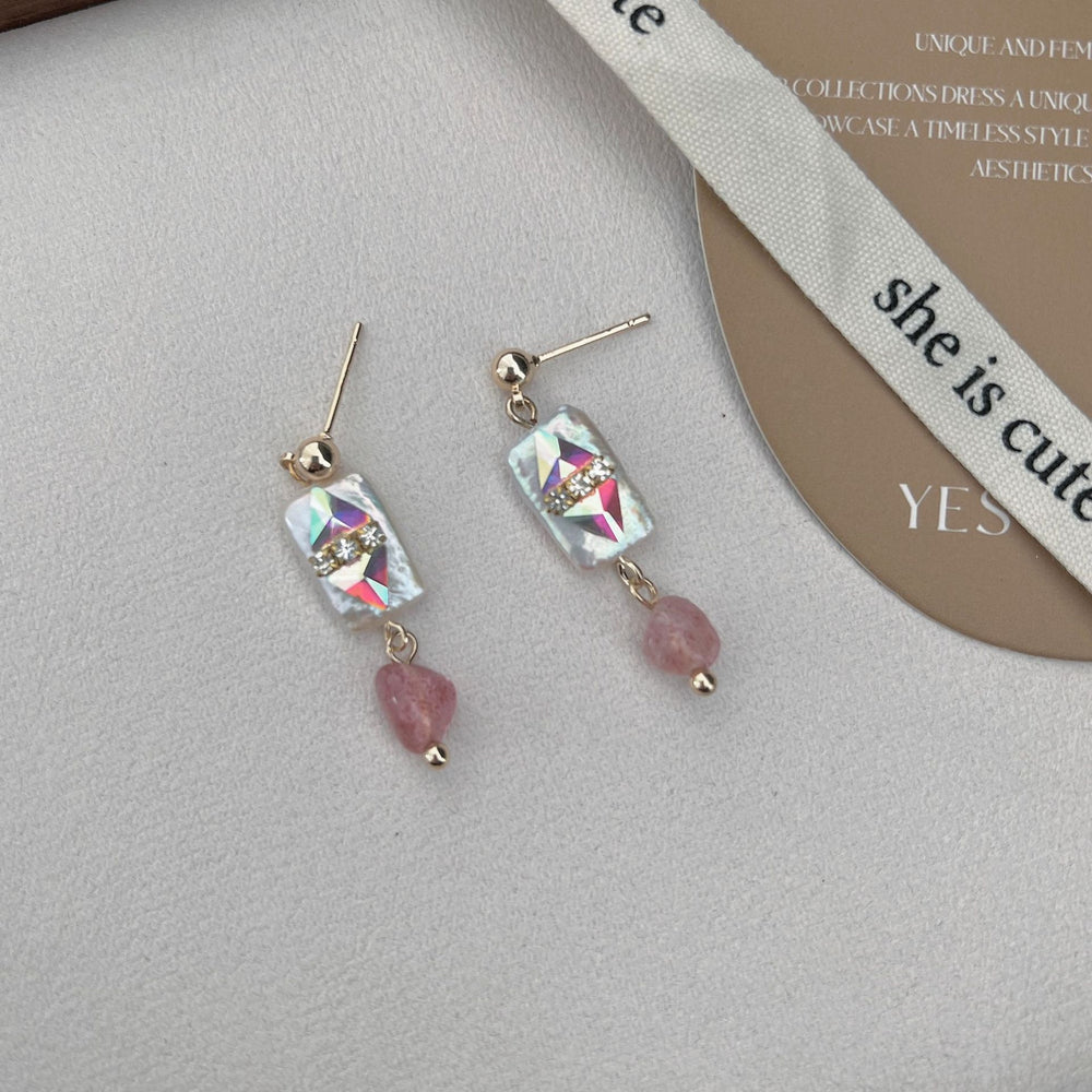 Irregular freshwater pearl earrings