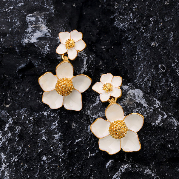 Elegant Flower Earrings