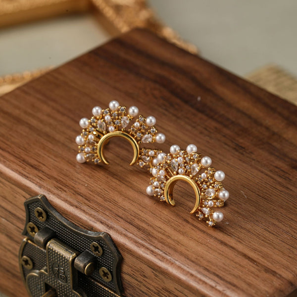 Vintage Gold Half-moon Pearl stud earrings