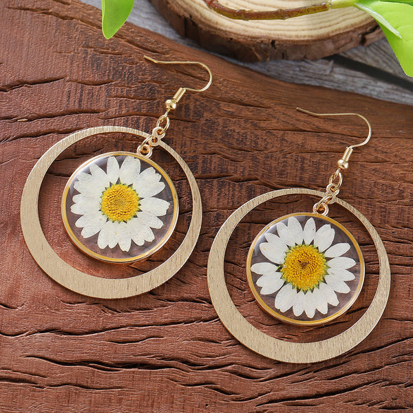 Vintage Daisy Dried Flower Earrings