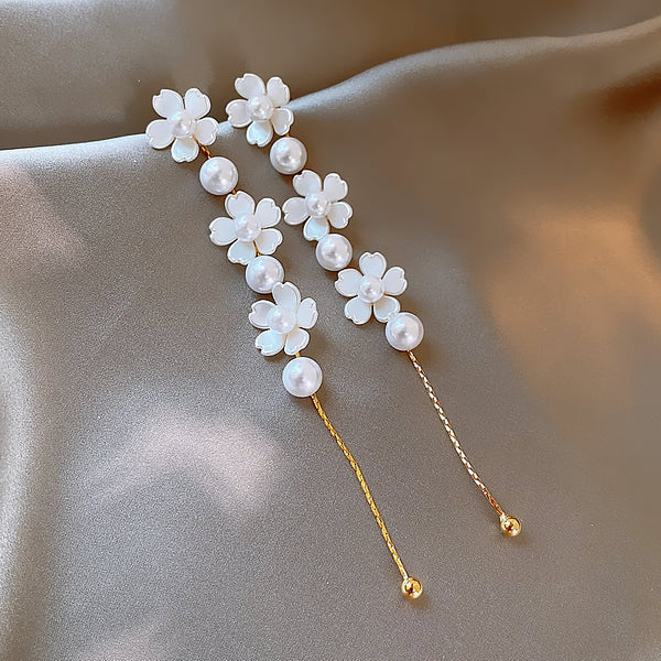 Retro Pearl Flower Long Tassel Earrings