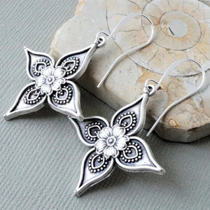 Vintage Silver Blosom Earrings