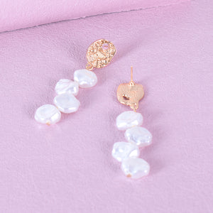 Baroque pearl earrings