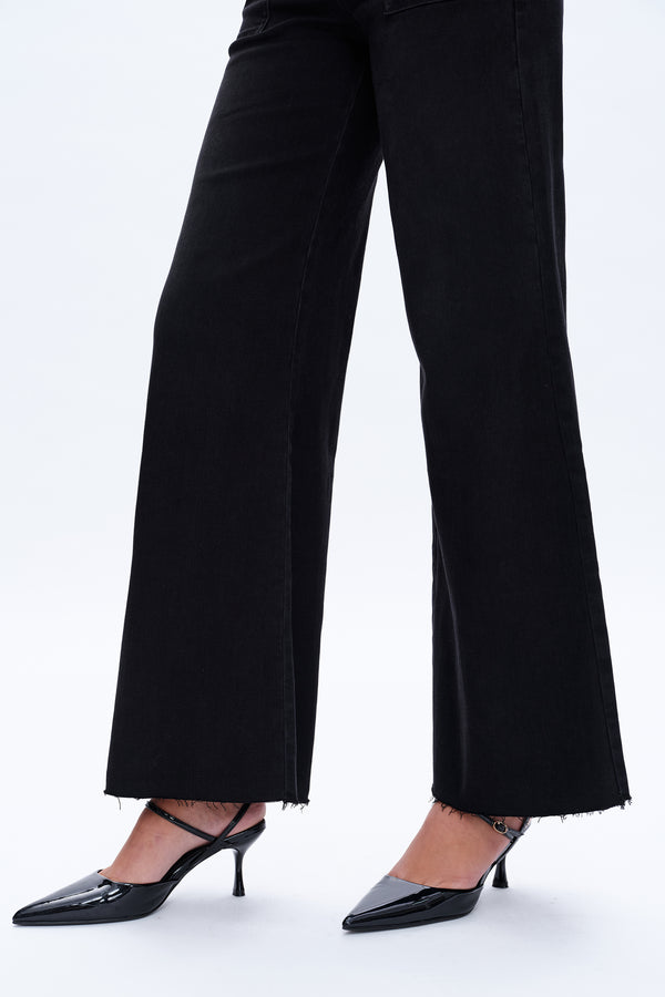 Utility Patch Pocket High Rise Wide Leg Jeans