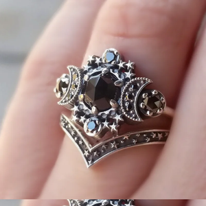 Vintage Silver Black Stone Ring