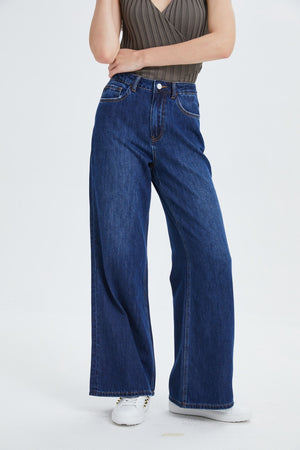 Women's Straight Leg Jeans Mid Waist Loose Stretchy