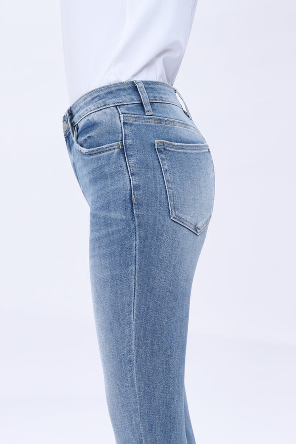 ONESO Women's Straight Leg Jeans High Stretchy Mid Rise Trendy Straight Leg Jeans Classic Fit Denim Jeans for Women